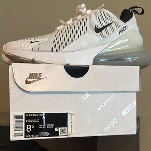 Nike Air Max 270 Women’s